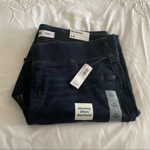 Old Navy Size 14 Rockstar Jeggings Slimming Waistband NWT